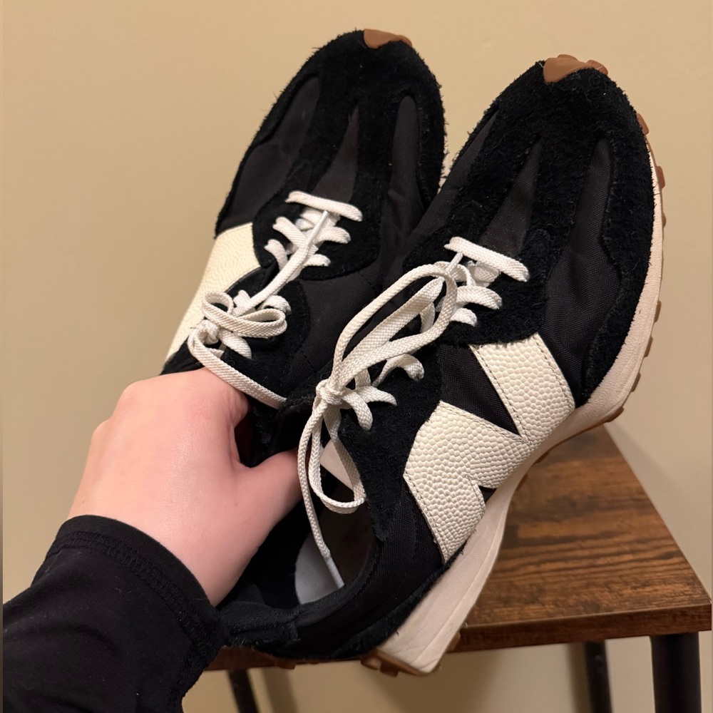 Gently worn New Balance 327s